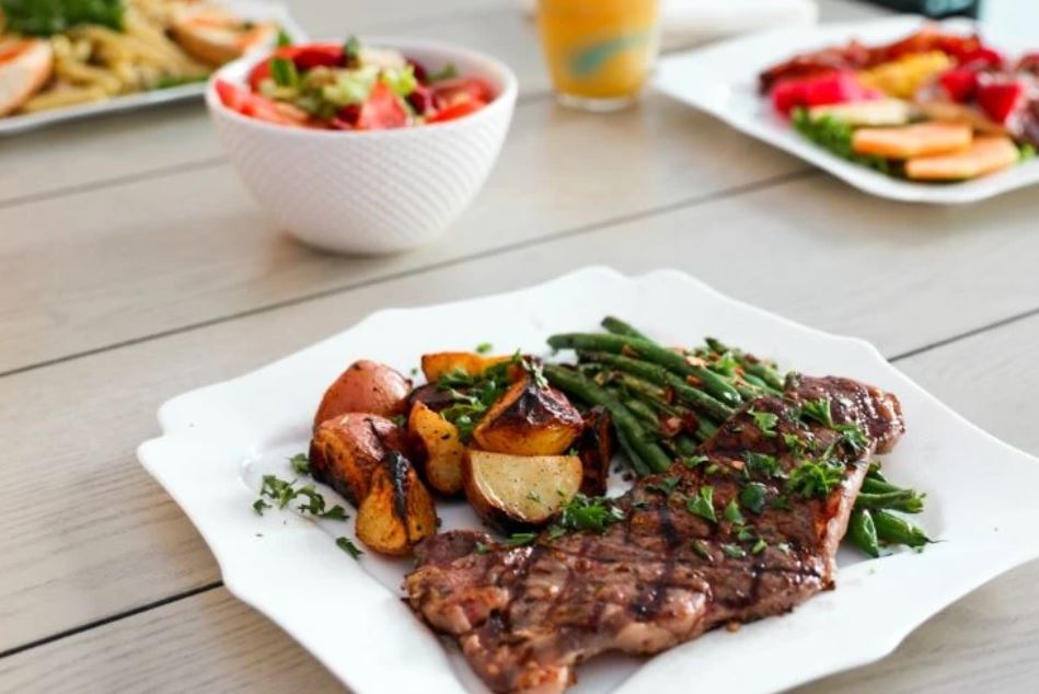 Hollywood Hills Recovery