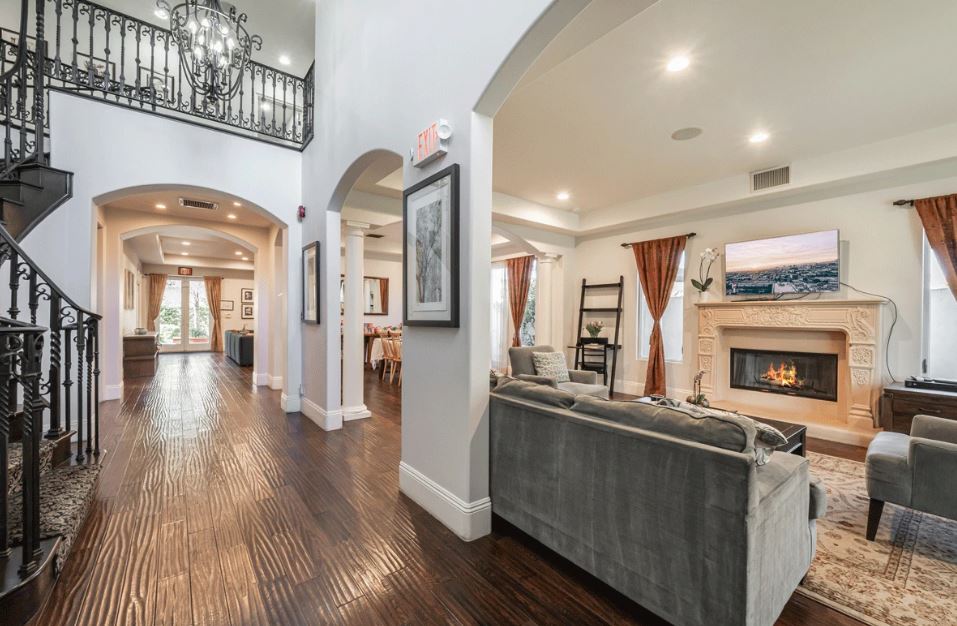 Authentic Recovery Center (ARC)-AM-LG