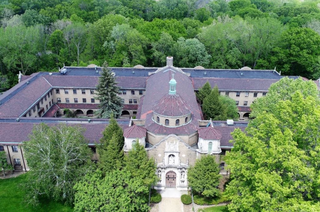 Hitchcock Center for Women