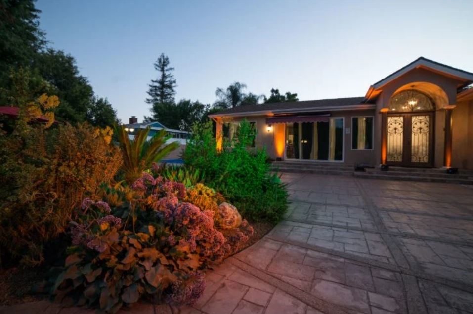 Gloria Detox and Rehab Center