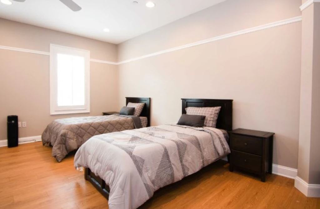 Sandstone Care Teen Center at Chesapeake-RM-SR