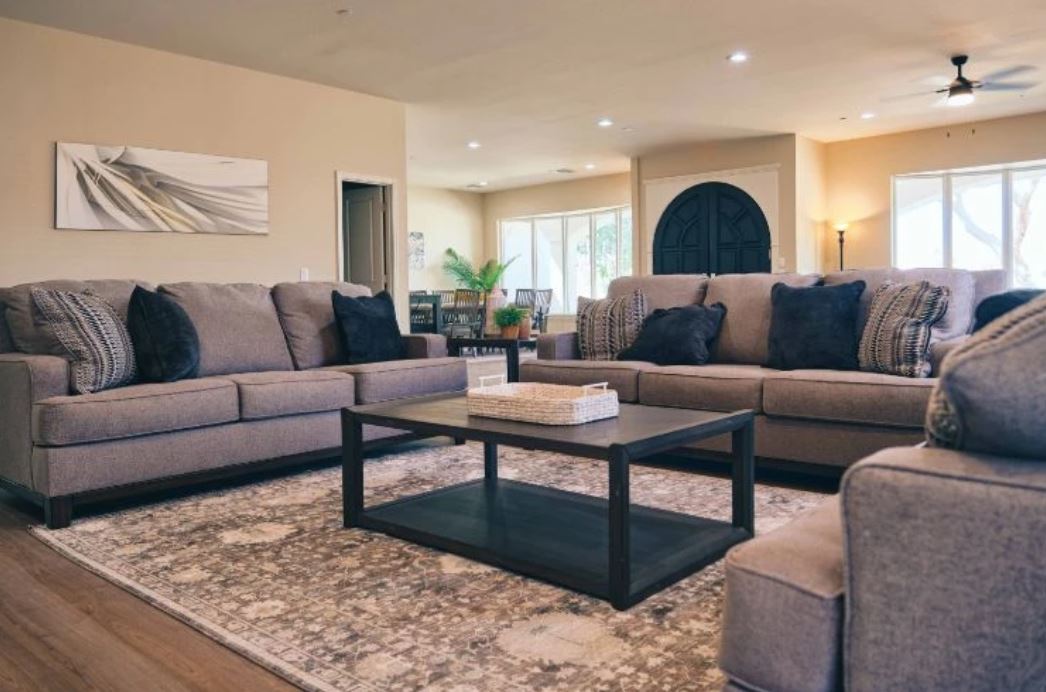 Legacy Recovery Center-AM-LG