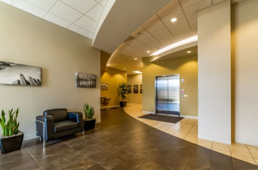 Banyan Chicago-IN-LB