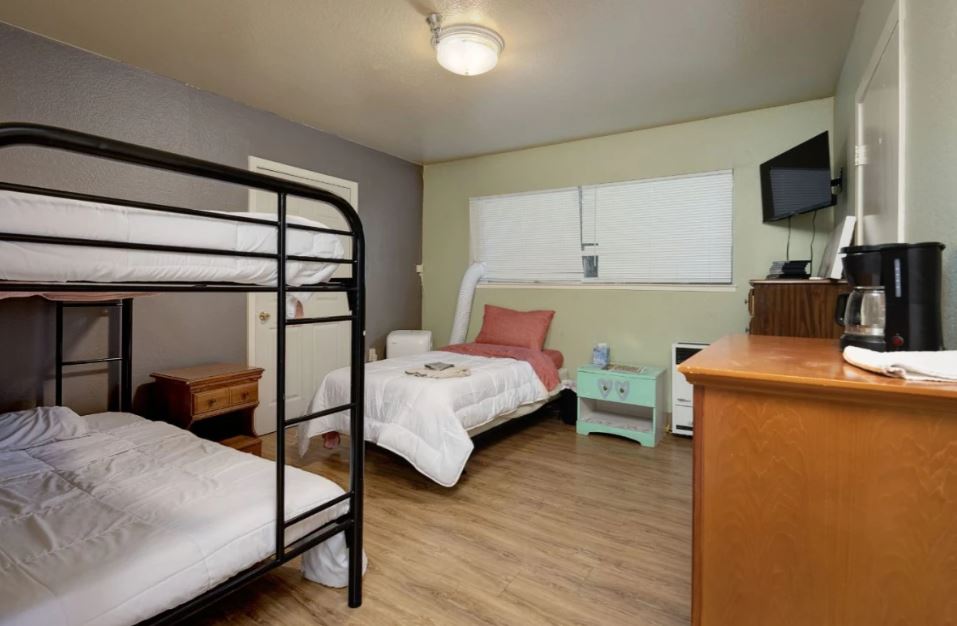 Granite Wellness Centers - Auburn Residential-RM-SR