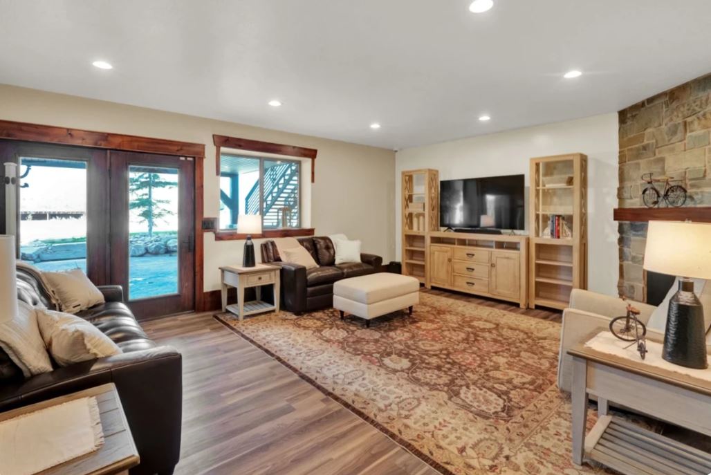 Corner Canyon Health Centers-AM-LG