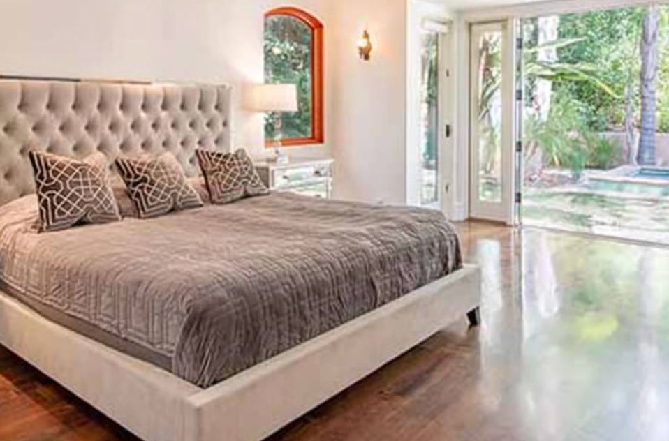 Vogue Recovery Center California-RM-DS