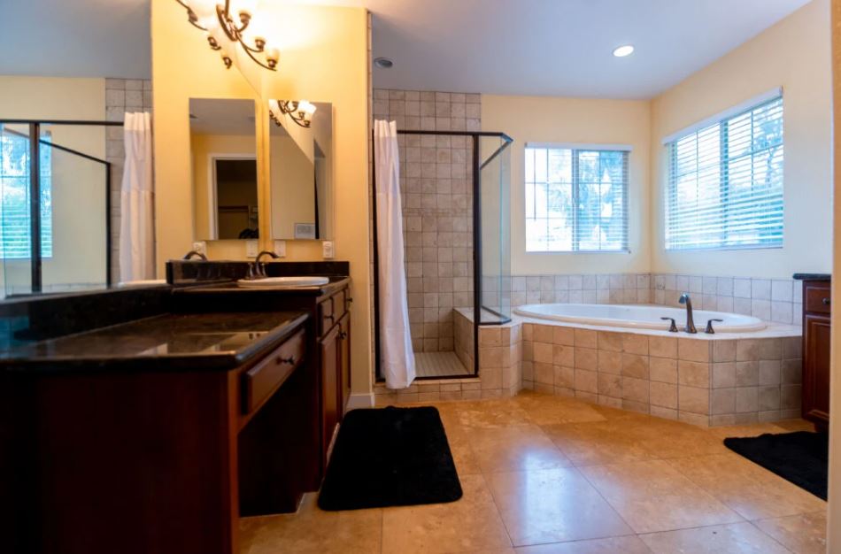 Encinitas Detox Center-RM-BR