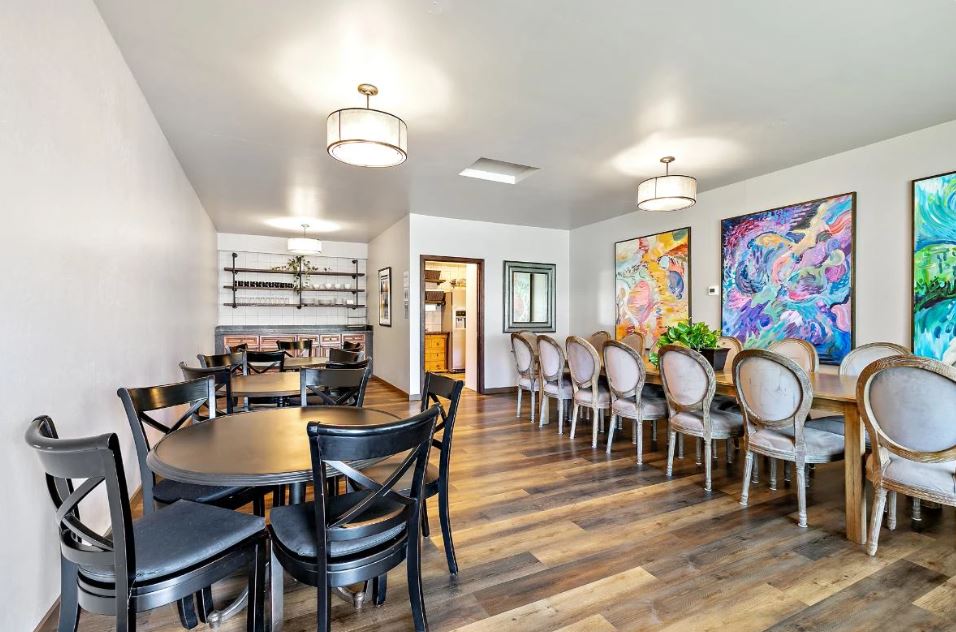 Summit Estate Outpatient-AM-DH