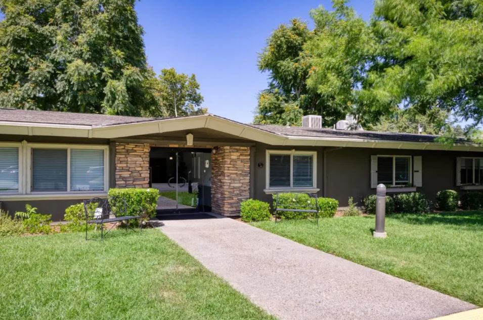 Fair Oaks Recovery Center