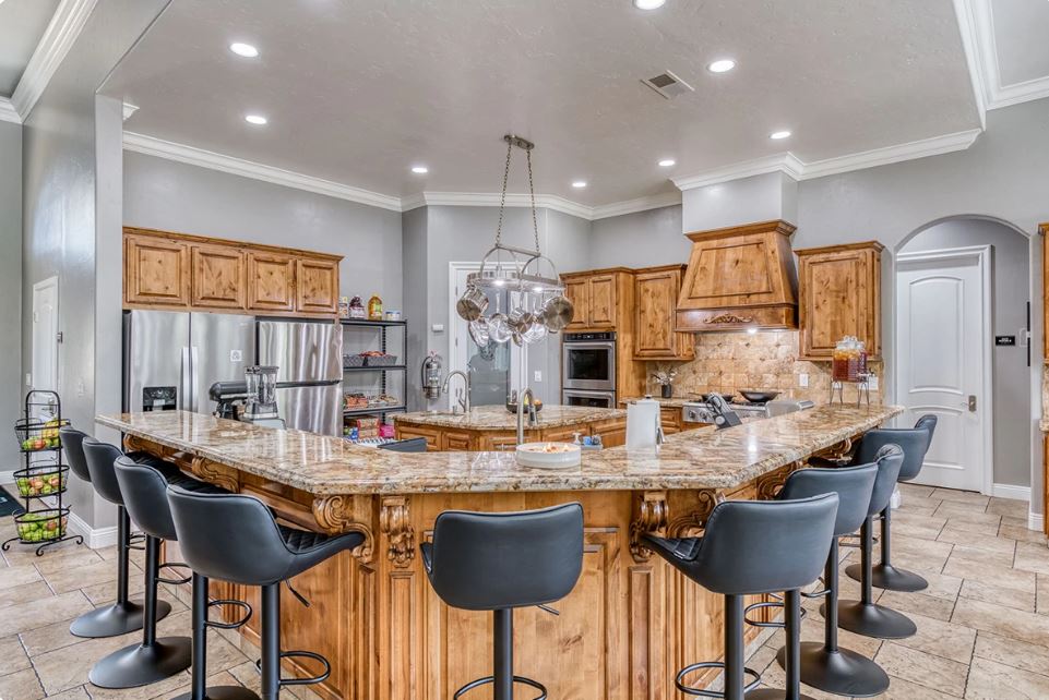 First Steps Recovery Oak Men's Residential-AM-KN