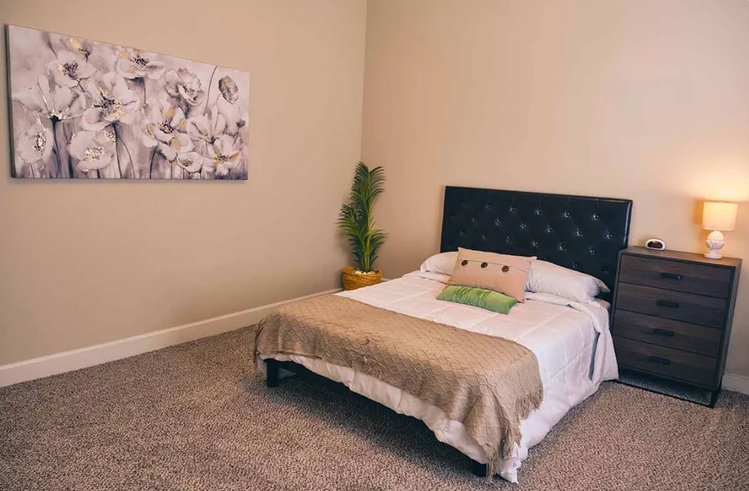 Legacy Recovery Center-rm-pr